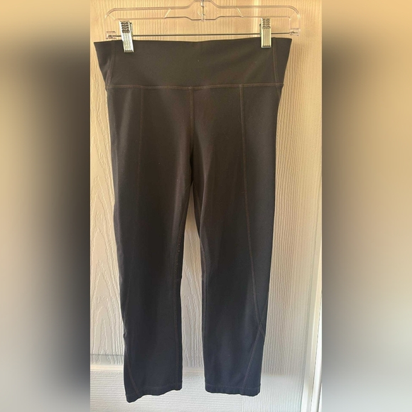 GAP Fit Women's Compression Leggings Medium - Picture 1 of 7